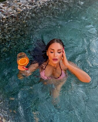 suna Photo Fuites Nudes OnlyFans 51
