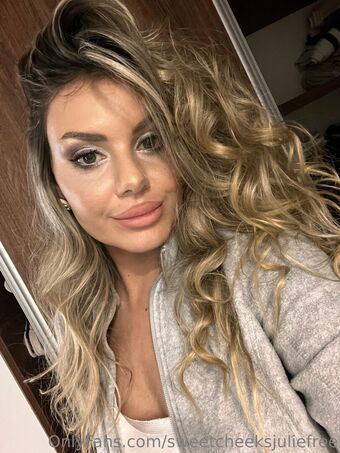 sweetcheeksjuliefree