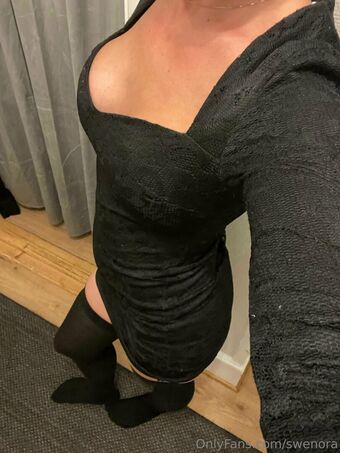 swenora Photo Fuites Nudes OnlyFans 19