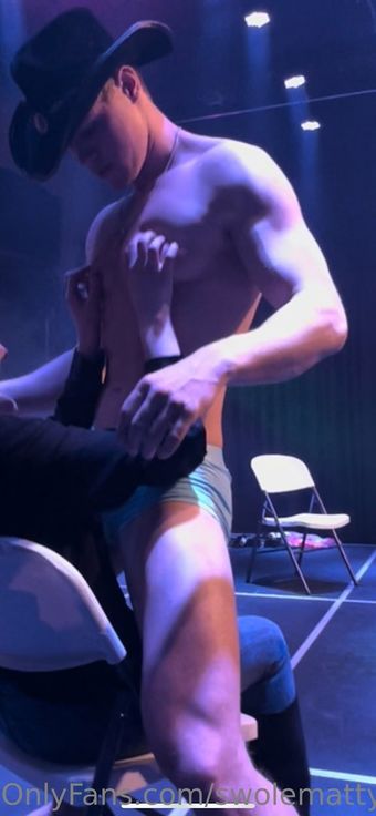 swolemattyy Photo Fuites Nudes OnlyFans 14