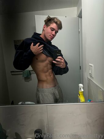 swolemattyy Photo Fuites Nudes OnlyFans 29