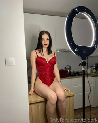 ta.dark Photo Fuites Nudes OnlyFans 101