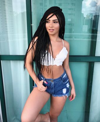 Taina Costa