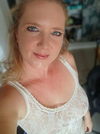TakeMeSlo Photo Fuites Nudes OnlyFans 2