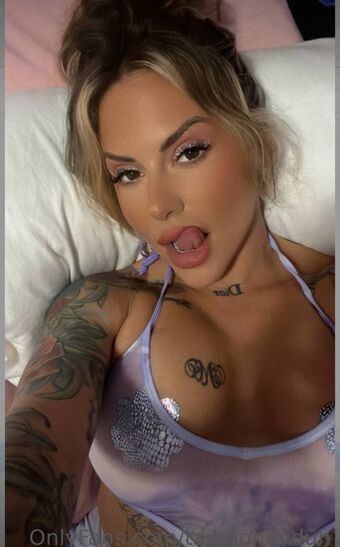 Tay Money Photo Fuites Nudes OnlyFans 22