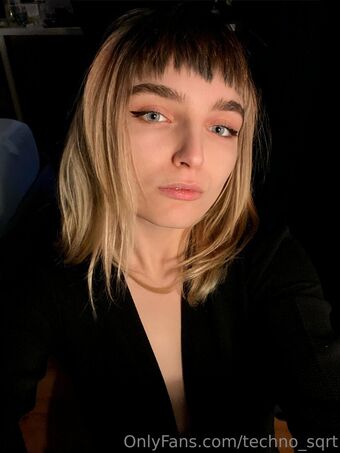 techno_sqrt Photo Fuites Nudes OnlyFans 17