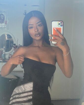 Teven Photo Fuites Nudes OnlyFans 4