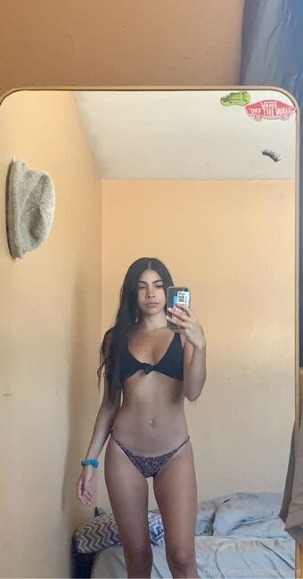 theblunt Photo Fuites Nudes OnlyFans 5