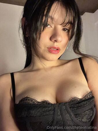 theteenlatina Photo Fuites Nudes OnlyFans 2