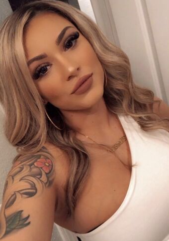 Tina Gonzalez Photo Fuites Nudes OnlyFans 1