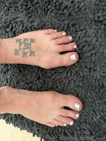 toe_hawk