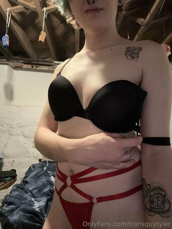 transguytyler Photo Fuites Nudes OnlyFans 29