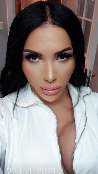 TS Afet Yakar Photo Fuites Nudes OnlyFans 15