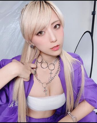 Tsunko Photo Fuites Nudes OnlyFans 8