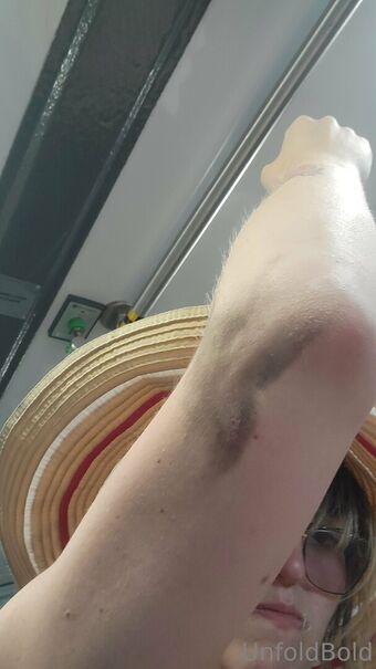 unfoldbold Photo Fuites Nudes OnlyFans 40