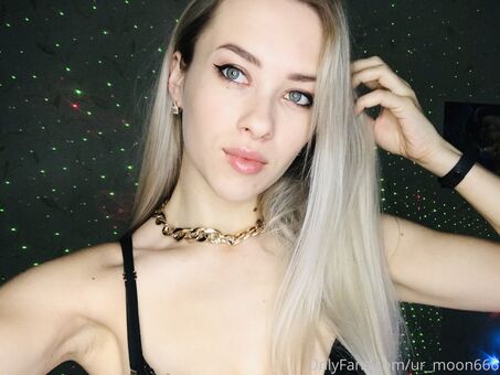 ur_moon666