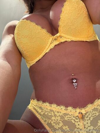 valentinaemyriadfree