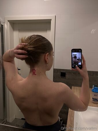 Vallmi Photo Fuites Nudes OnlyFans 26