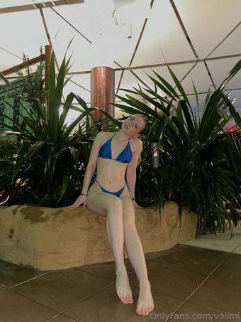 Vallmi Photo Fuites Nudes OnlyFans 27