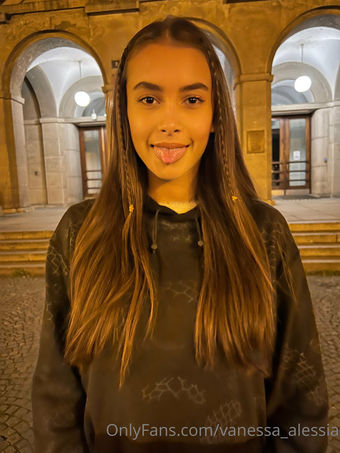 Vanessa Alessia Photo Fuites Nudes OnlyFans 24