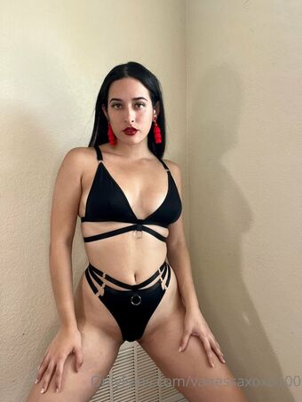 vanessaxoxo100