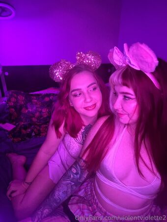 violentviolette2 Photo Fuites Nudes OnlyFans 1