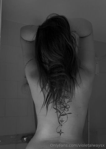 violetalwaysx Photo Fuites Nudes OnlyFans 13