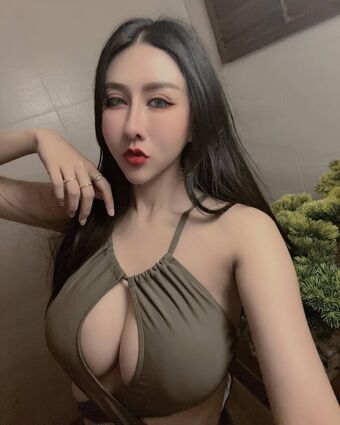 Wei Ling 凌薇 Photo Fuites Nudes OnlyFans 28