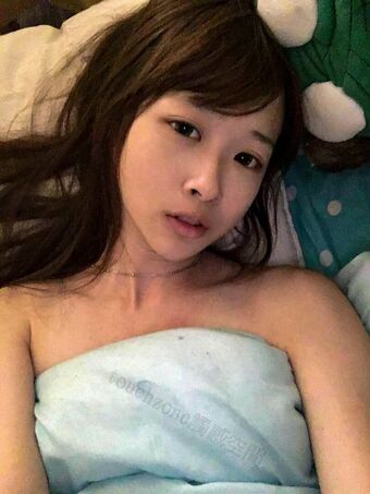 Weiwei610 Photo Fuites Nudes OnlyFans 3