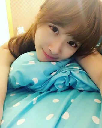 Weiwei610 Photo Fuites Nudes OnlyFans 4