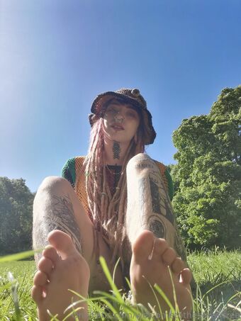 welcometothesewerfree