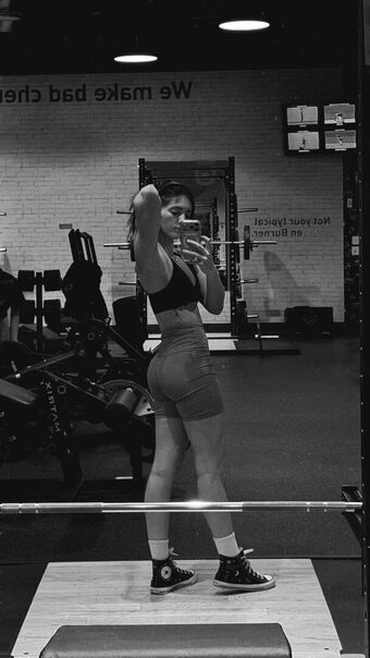 Willow Shields Photo Fuites Nudes OnlyFans 224