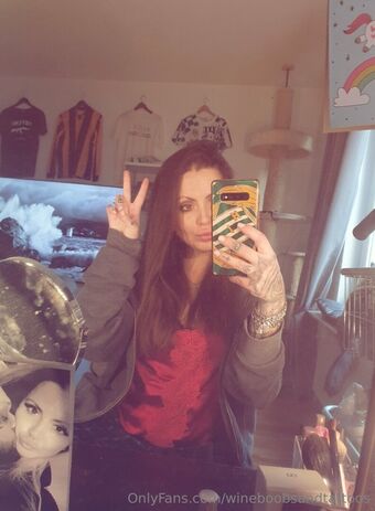 wineboobsandtattoos