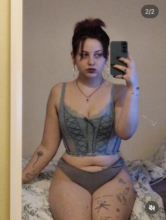 WOEFULLLY Photo Fuites Nudes OnlyFans 4