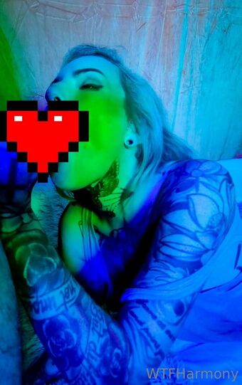 WtfHarmony Photo Fuites Nudes OnlyFans 3