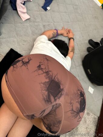 xo_itswinterbitch_xo