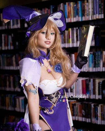 Yana Cosplay