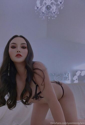 yasmi Photo Fuites Nudes OnlyFans 34