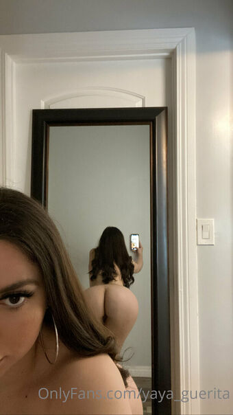yaya_guerita Photo Fuites Nudes OnlyFans 1