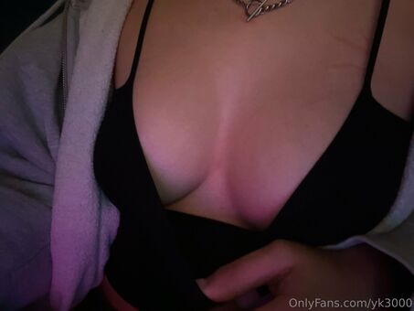 yk3000 Photo Fuites Nudes OnlyFans 4