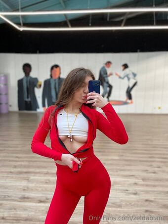 zeldablanc Photo Fuites Nudes OnlyFans 13