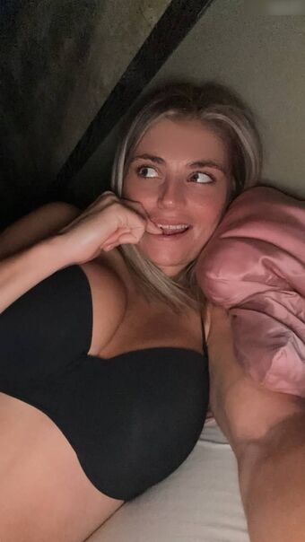 Zoé Blondy Photo Fuites Nudes OnlyFans 4