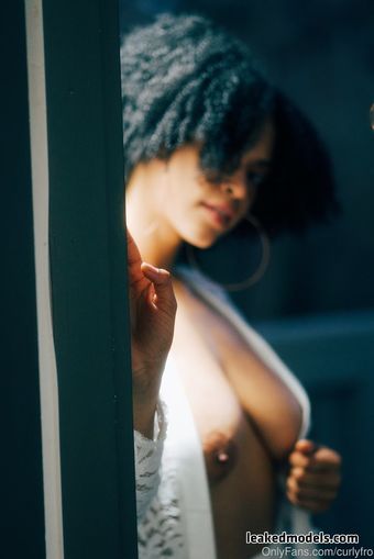 curlyfro