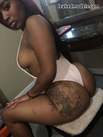yanni Photo Fuites Nudes OnlyFans 88